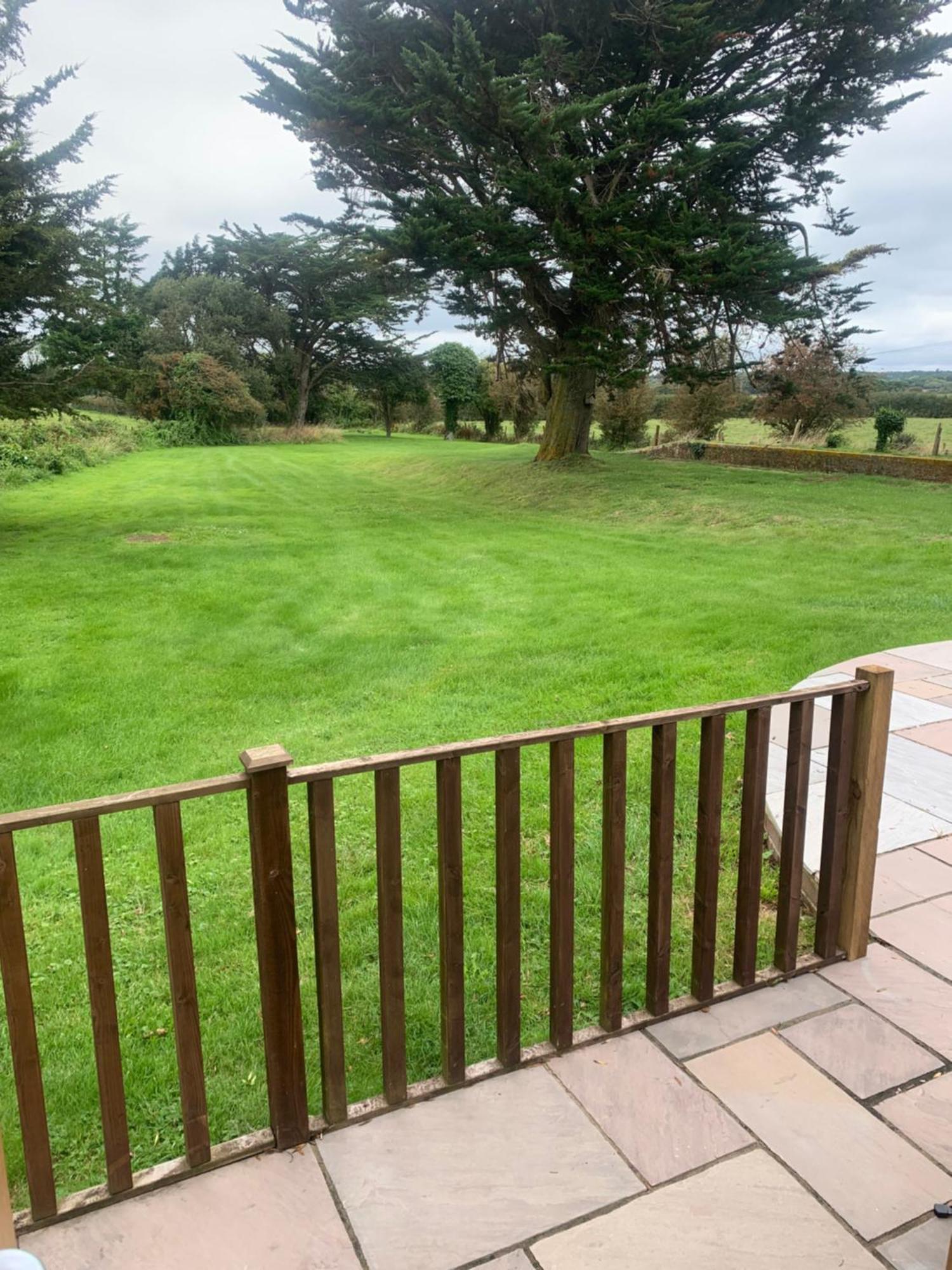 Old Ningwood Station Bed & Breakfast, Ningwood, Isle Of Wight Po41 0Tg Brook  Exterior photo